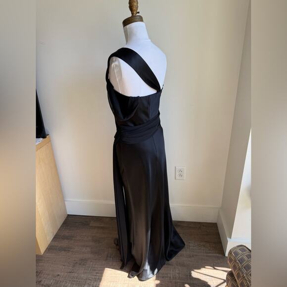 ABS ALLEN SCHWARTZ BLACK SILKY ONE SHOULDER PLEATED BODICE GOWN SIZE 4 - Picture 5 of 7